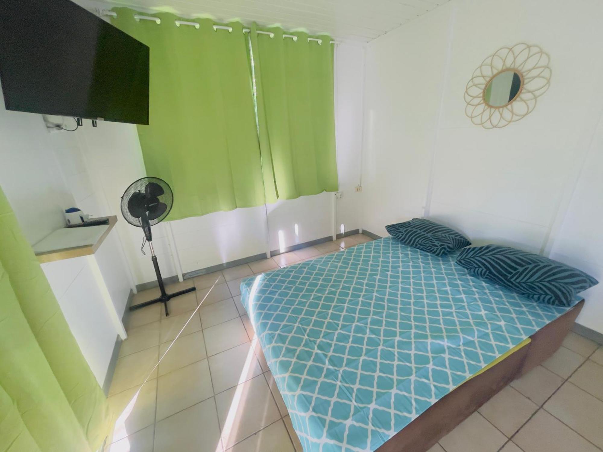 Tuatahi Beach Lodge Punaauia  Екстер'єр фото